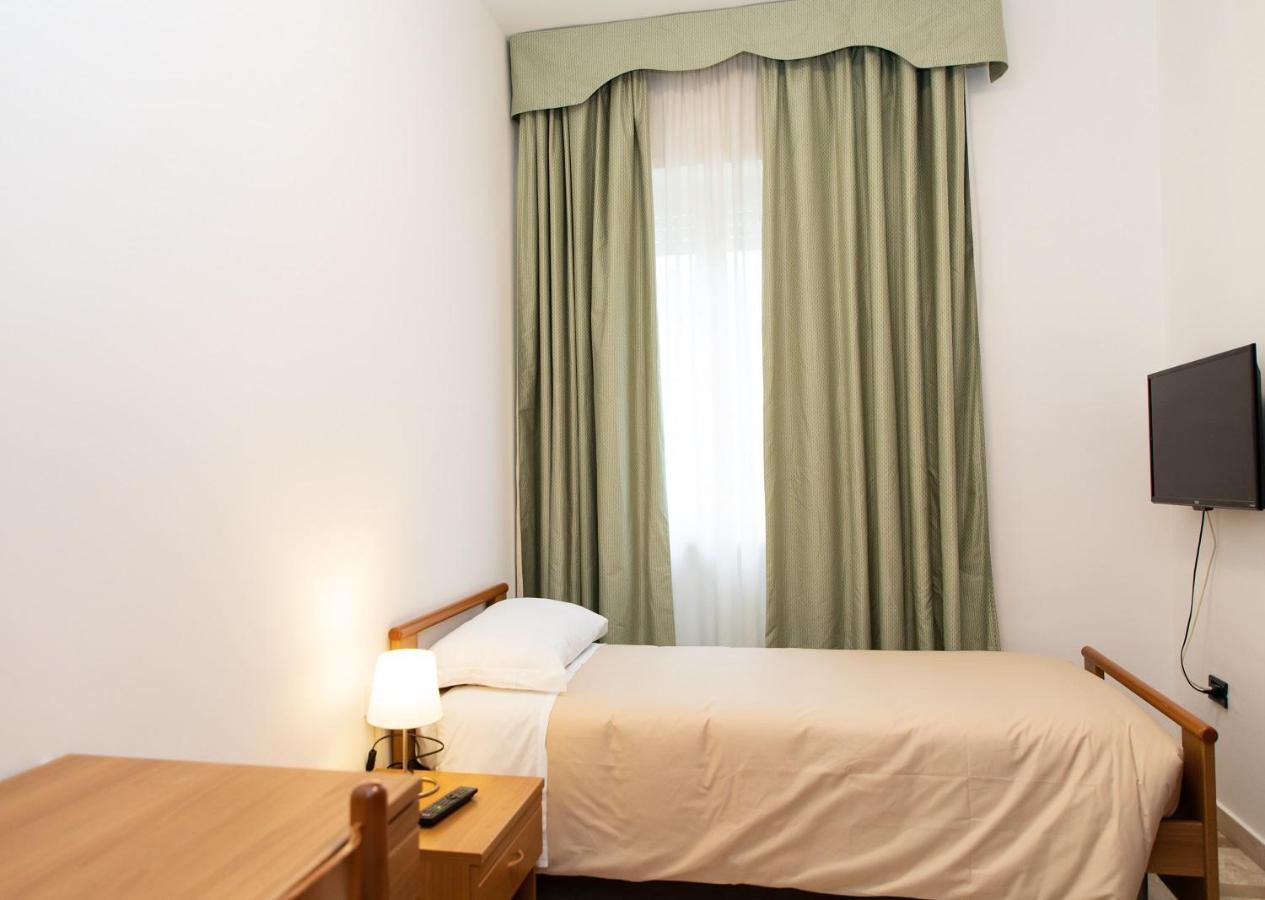 Villa Nazareth Фермо Экстерьер фото