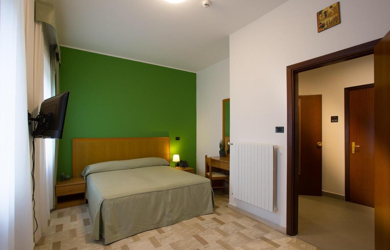 Villa Nazareth Фермо Экстерьер фото