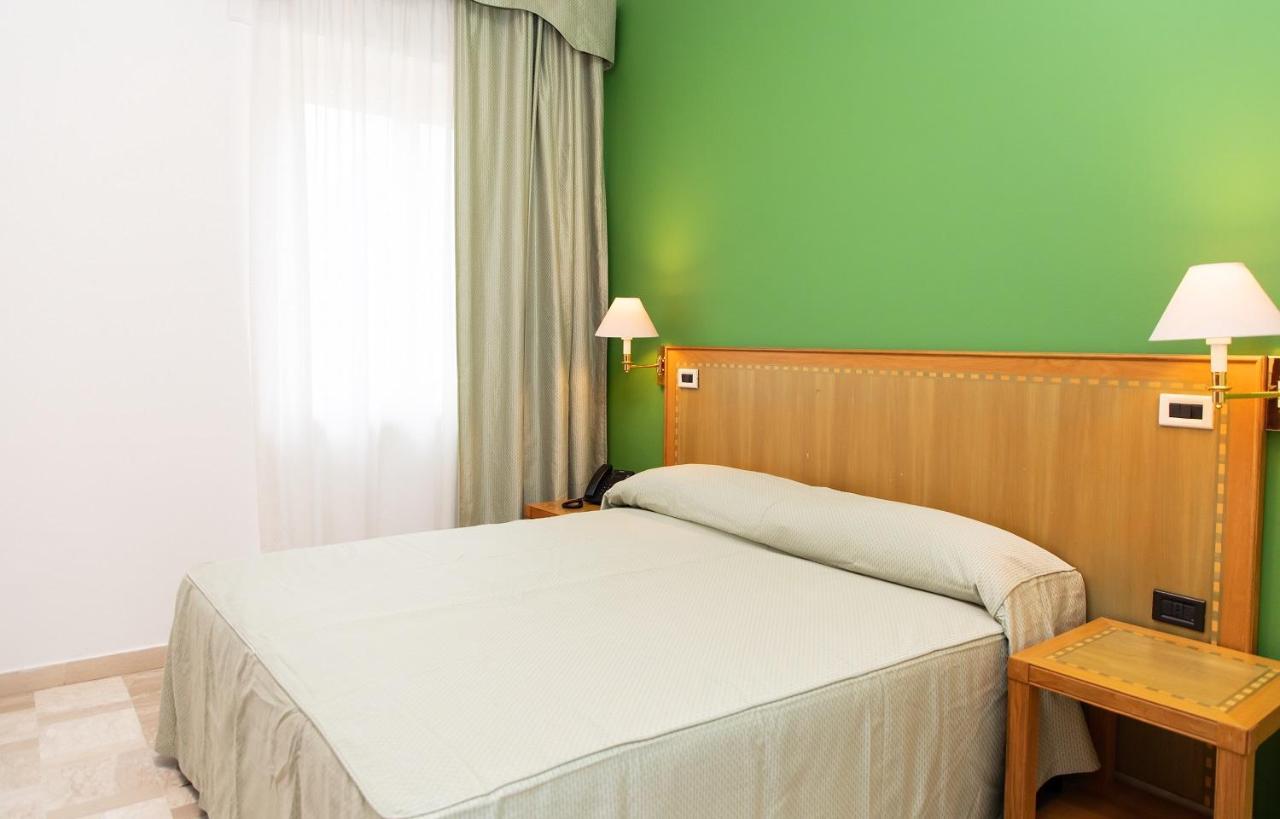 Villa Nazareth Фермо Экстерьер фото